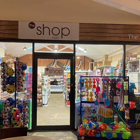 Sailaway At The Bay Filey, Sleeps 8-10, Pet-free *