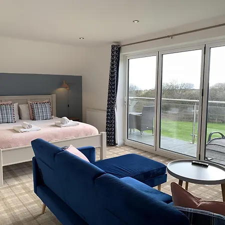 Dom wakacyjny Sailaway At The Bay Filey, Sleeps 8-10, Pet-free