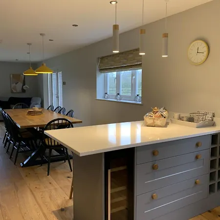 Sailaway At The Bay Filey, Sleeps 8-10, Pet-free