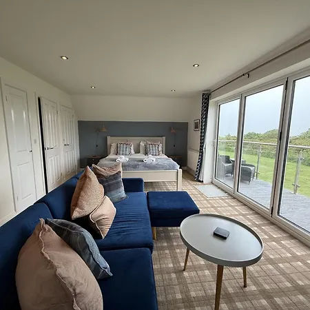 Sailaway At The Bay Filey, Sleeps 8-10, Pet-free * Filey