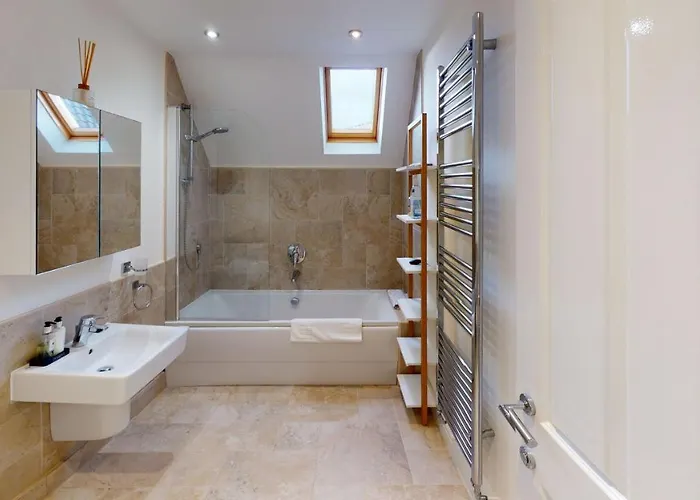 Sailaway At The Bay Filey, Sleeps 8-10, Pet-free *