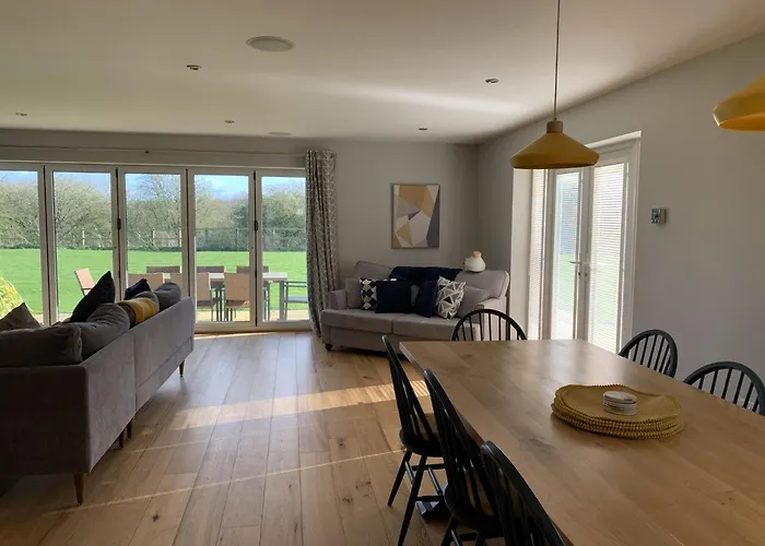 Sailaway At The Bay Filey, Sleeps 8-10, Pet-free