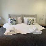 Sailaway At The Bay Filey, Sleeps 8-10, Pet-free