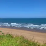 Sailaway At The Bay Filey, Sleeps 8-10, Pet-free