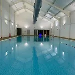 Sailaway At The Bay Filey, Sleeps 8-10, Pet-free Filey