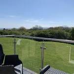 Sailaway At The Bay Filey, Sleeps 8-10, Pet-free Filey